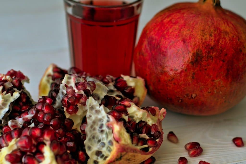 health-benefits of-pomegranate